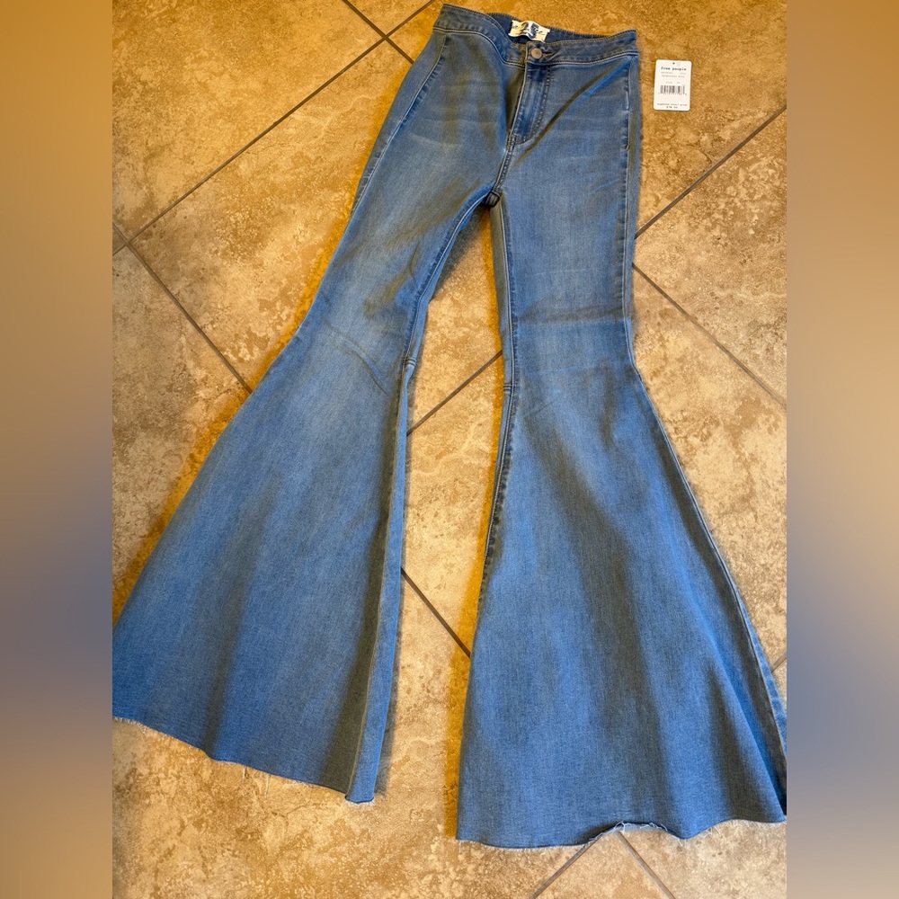 Free People Women's Flared Blue Jeans